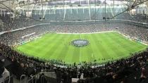 Beşiktaş'a Tribün Kapatma Cezası