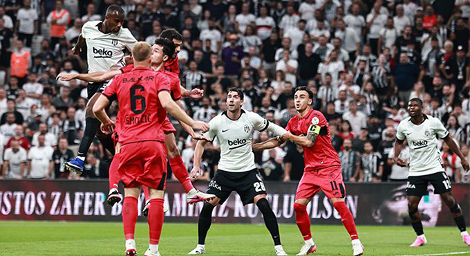 Kartal İnönü'de Gol Olup Yağdı...